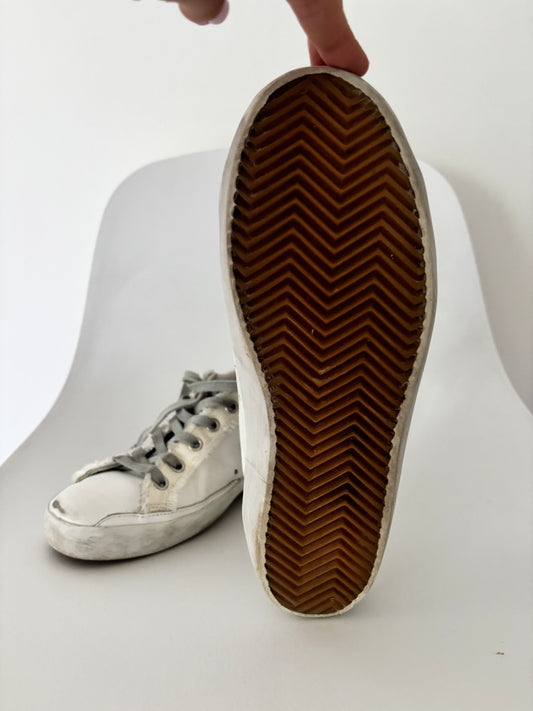 Golden Goose