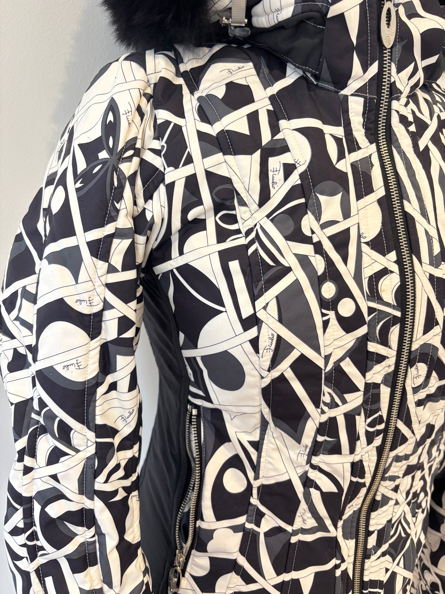 Emilio Pucci Eleonora Iconic Pucci Print Puffer Ski Jacket